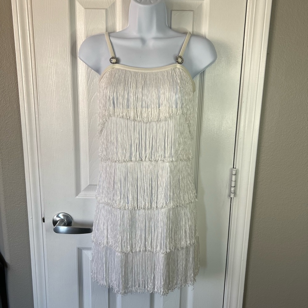 Fringe flapper style mini dress white worn once size small Latin costume
